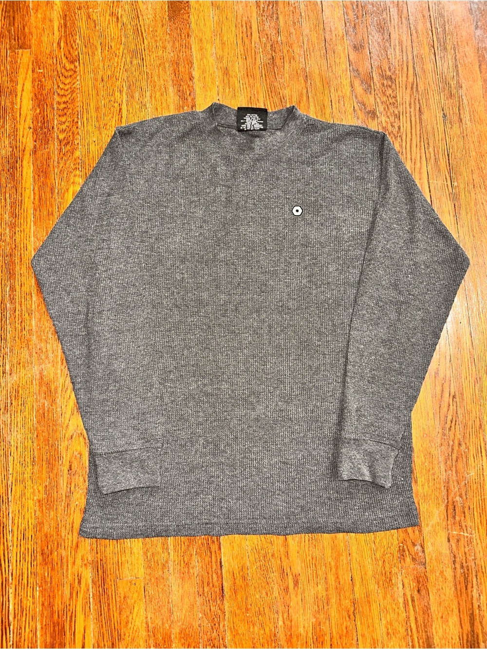 Vintage Y2K Men’s Medium Southpole Thermal Gray Waffle Knit Long Sleeve Shirt